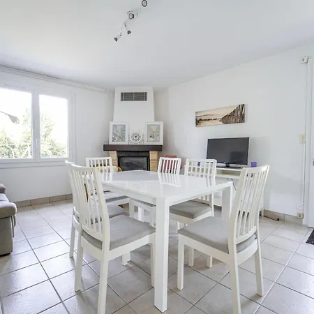 Calme Entre Courant Et Ocean, 4 Personnes, Terrasse - Fr-1-50-189 شقة